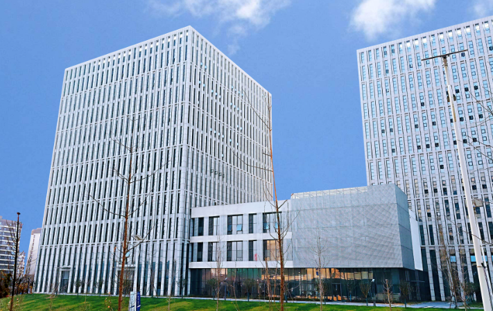 海南开禾国际装饰2024别墅装修设计趋势与材料应用解析